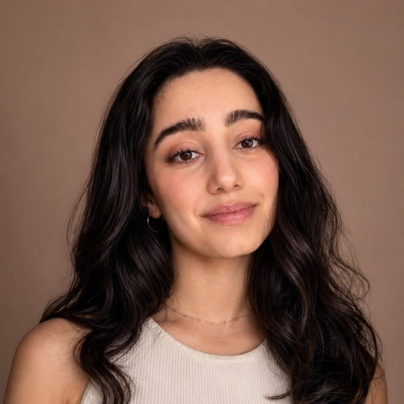 Ava Ahmadi